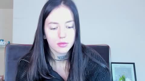 Adriana online show from 6, 3, 2026