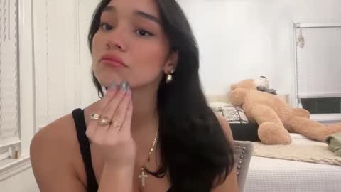 Adrianna  online show from 30, 1, 2025