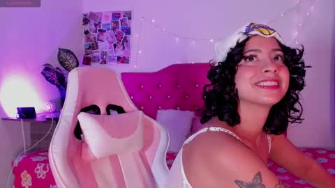 adrianny online show from 2, 3, 2025