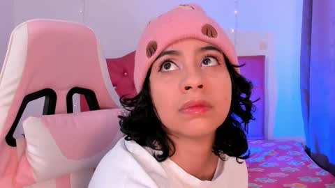 adrianny online show from 22, 9, 2025