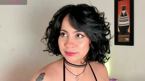 adrianny online show from 24, 4, 2026