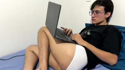 adrianrossetti online show from 27, 4, 2026