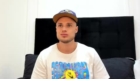 Adrein Roche online show from 19, 1, 2025