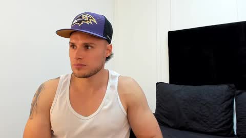 Adrein Roche online show from 19, 1, 2025