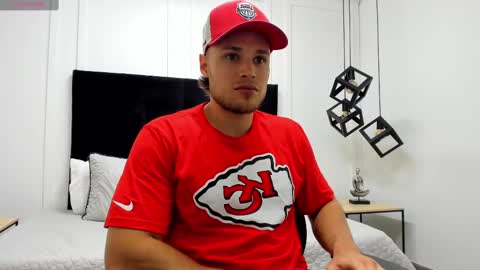 Adrein Roche online show from 22, 1, 2025