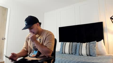 Adrein Roche online show from 29, 1, 2025