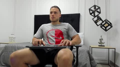 Adrein Roche online show from 3, 3, 2025