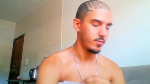 Snapshot of aelucius chatting on 13, 1, 2025 Luci online show from 13, 1, 2025