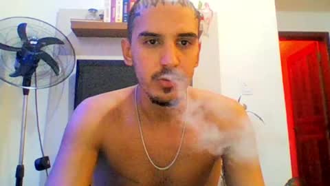 Snapshot of aelucius chatting on 14, 1, 2025 Luci online show from 14, 1, 2025