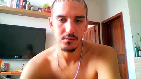 Snapshot of aelucius chatting on 14, 1, 2025 Luci online show from 14, 1, 2025