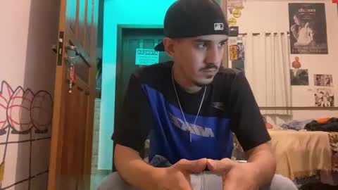 Snapshot of aelucius chatting on 24, 9, 2025 Luci online show from 24, 9, 2025