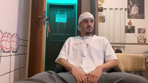 Snapshot of aelucius chatting on 25, 9, 2025 Luci online show from 25, 9, 2025