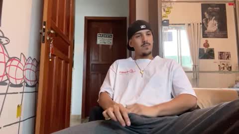 Snapshot of aelucius chatting on 25, 9, 2025 Luci online show from 25, 9, 2025