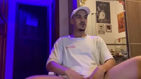 Snapshot of aelucius chatting on 2, 12, 2025 Luci online show from 2, 12, 2025