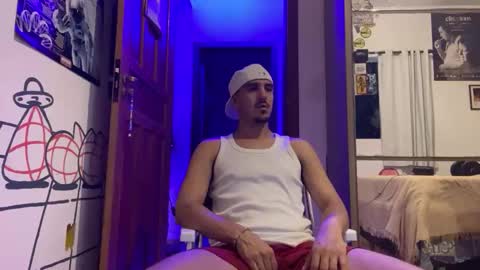 Snapshot of aelucius chatting on 16, 12, 2025 Luci online show from 16, 12, 2025