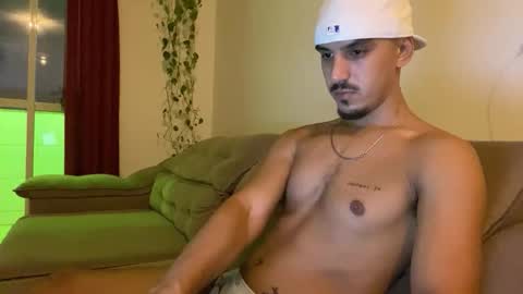 Snapshot of aelucius chatting on 9, 3, 2026 Luci online show from 9, 3, 2026