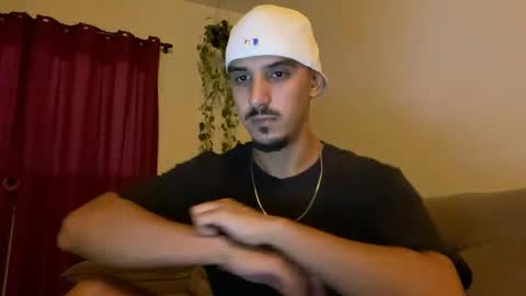 Snapshot of aelucius chatting on 11, 3, 2026 Luci online show from 11, 3, 2026