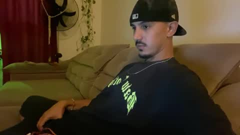 Snapshot of aelucius chatting on 12, 4, 2026 Luci online show from 12, 4, 2026