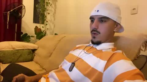 Snapshot of aelucius chatting on 25, 7, 2026 Luci online show from 25, 7, 2026