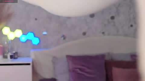 AffiinaLovsx online show from 17, 4, 2026