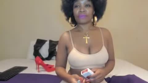 AfricanSquirtQueen online show from 19, 6, 2026