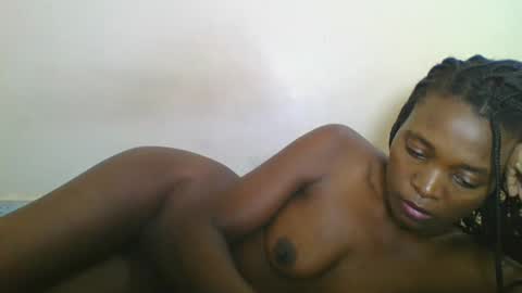 Snapshot of africancutegal chatting on 6, 5, 2026 Yvonne online show from 6, 5, 2026