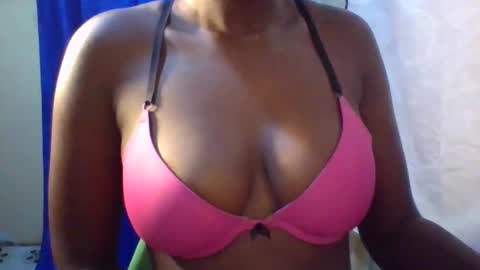 Snapshot of afrikan_desire chatting on 4, 6, 2026 afrikan_desire online show from 4, 6, 2026