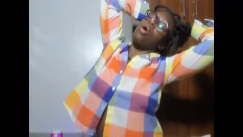 Snapshot of afro_pop chatting on 14, 1, 2025 Leah online show from 14, 1, 2025