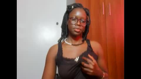 Snapshot of afro_pop chatting on 15, 1, 2025 Leah online show from 15, 1, 2025