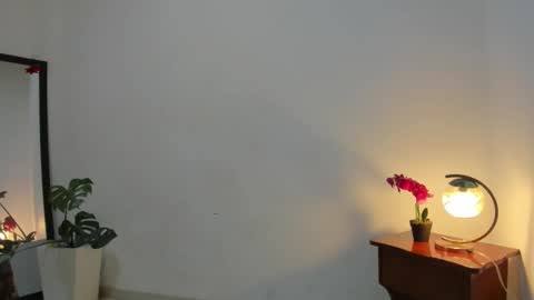 Lorena online show from 3, 12, 2025