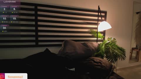 Emma online show from 24, 12, 2024