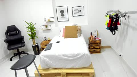 Afrodita online show from 18, 12, 2024