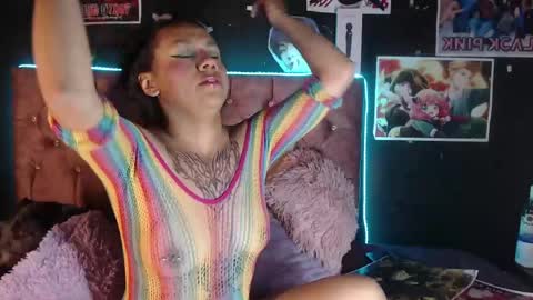 Cris owo online show from 5, 3, 2025