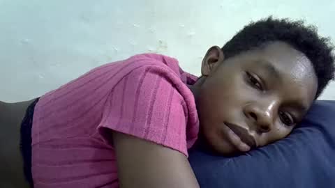 Snapshot of afronubians_ chatting on 23, 1, 2025 pink and josphen online show from 23, 1, 2025