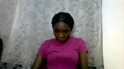 Snapshot of afronubians_ chatting on 31, 1, 2025 pink and josphen online show from 31, 1, 2025