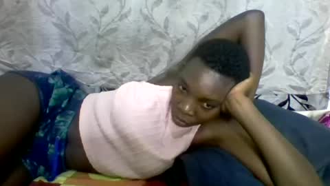 Snapshot of afronubians_ chatting on 8, 3, 2025 pink and josphen online show from 8, 3, 2025