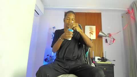 afrowayuu online show from 25, 6, 2026