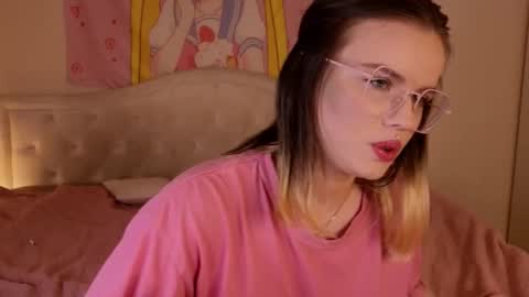 Snapshot of afterdarkduo chatting on 14, 11, 2025 afterdarkduo online show from 14, 11, 2025