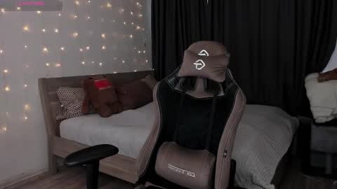 Eva online show from 27, 1, 2025