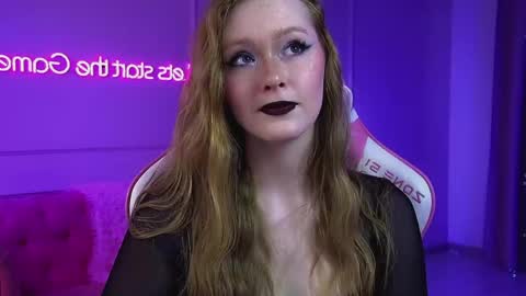 Snapshot of agatafoxley chatting on 5, 5, 2026 AgataFoxley online show from 5, 5, 2026