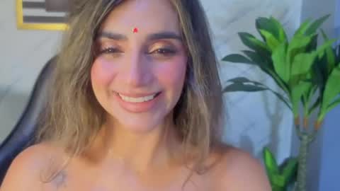 AGATHA online show from 25, 4, 2026