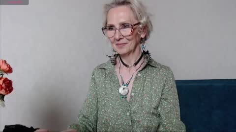 Agatha online show from 15, 5, 2026