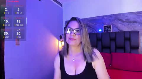 agatha_pleasure online show from 19, 7, 2026