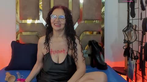 agatha ross online show from 10, 6, 2026