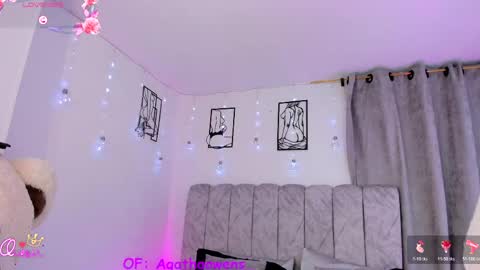 Agatha Owens online show from 21, 4, 2026