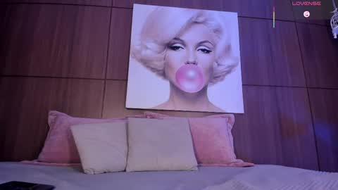    online show from 13, 4, 2026