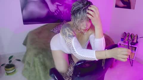 Lily online show from 3, 12, 2024