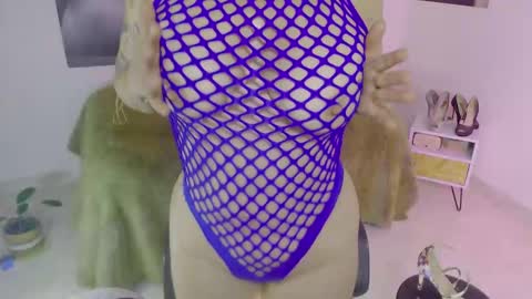 Lily online show from 9, 12, 2024