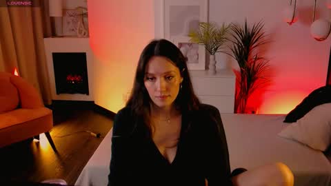 Agnes online show from 1, 10, 2025