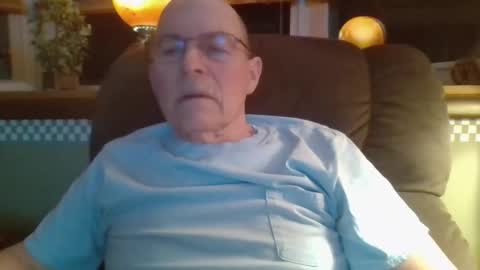 Snapshot of aguynrkfrd chatting on 8, 2, 2026 aguynrkfrd online show from 8, 2, 2026